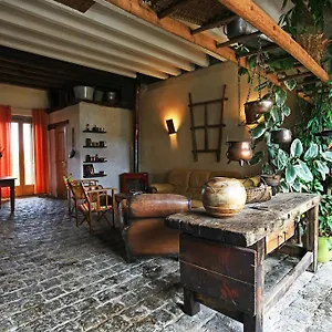 La Ferme Modele Couette-café